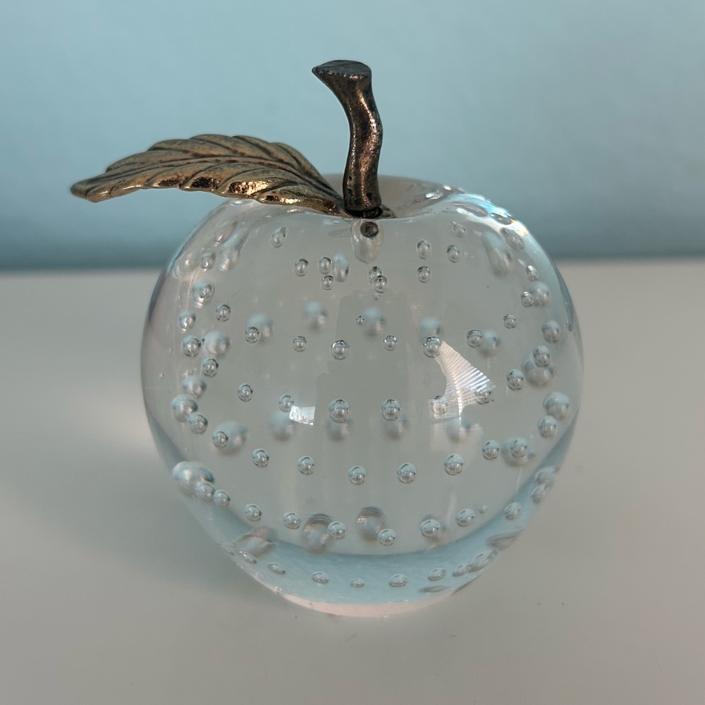 Glass Apple